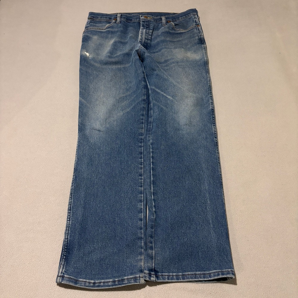 Wrangler Cowboy Cut Mens Slim Fit Jeans 38x32 Medium Wash Blue Distressed